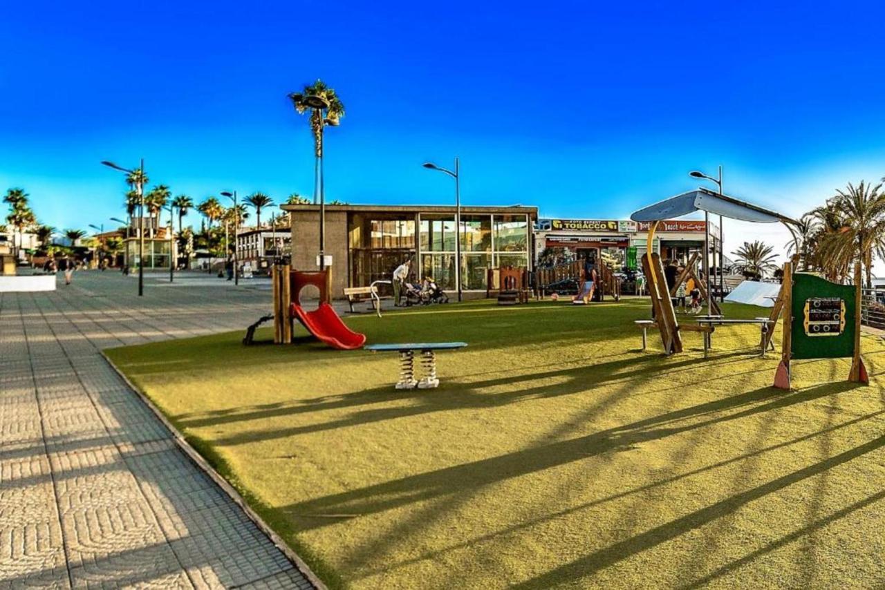 Two Bedroom Apartment With Wifi, Close To The Beach, In Playa De Las Americas Bagian luar foto