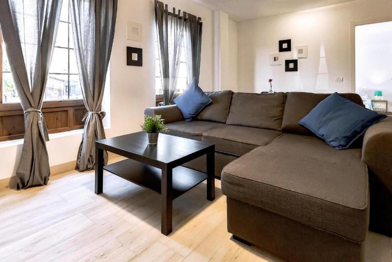Two Bedroom Apartment With Wifi, Close To The Beach, In Playa De Las Americas Bagian luar foto